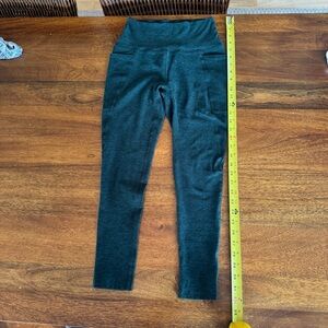 Beyond Yoga Dark Green Spacedye Leggings w/POCKETS. SO SOFT!! Size Small